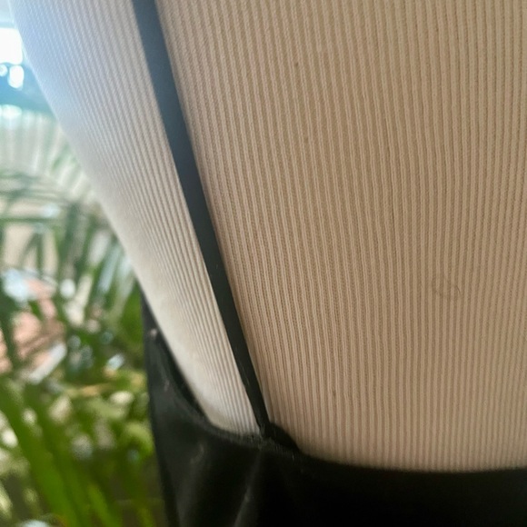 Pleated tennis dress - Picture 5 of 10